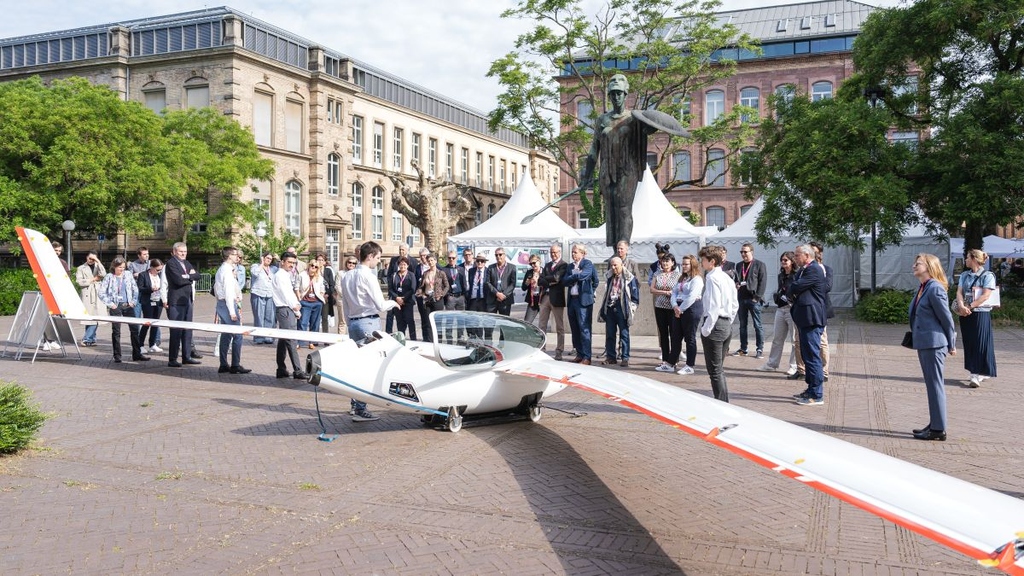 Erfolgreicher Tag der offenen Tür des KIT