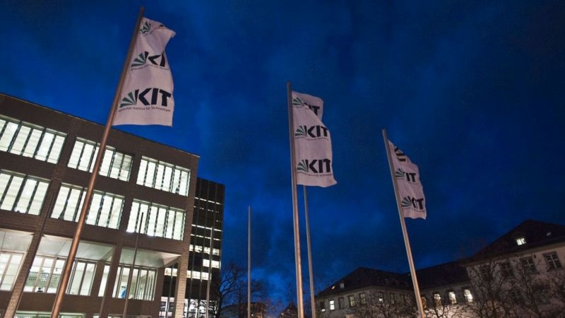 KIT-Bibliothek feiert 24/7-Jubiläum
