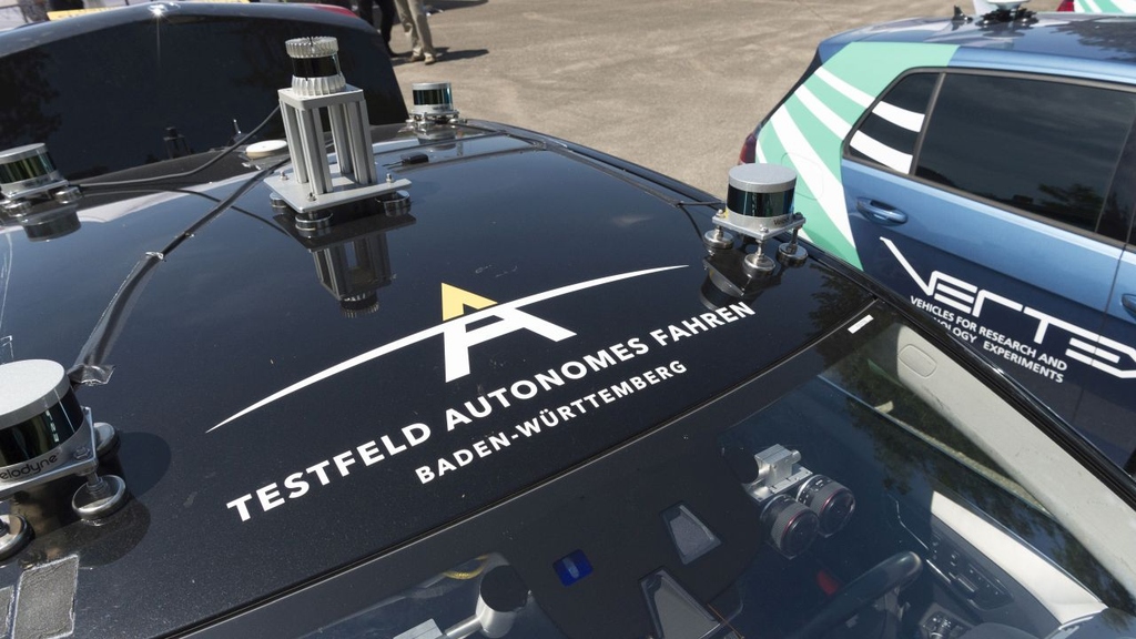 KI bändigt Datenmengen für automatisiertes Fahren