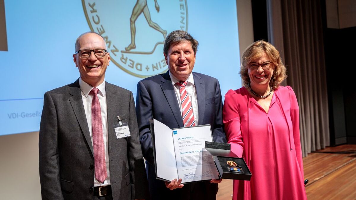 siehe Bildunterschrift