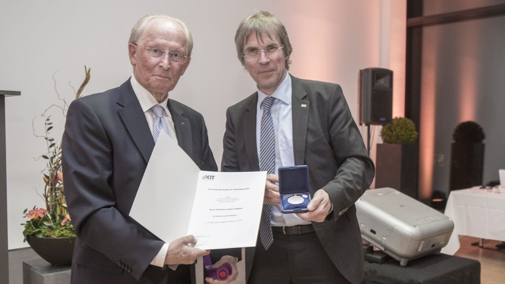 Das KIT trauert um Professor h.c. Jürgen Hubbert