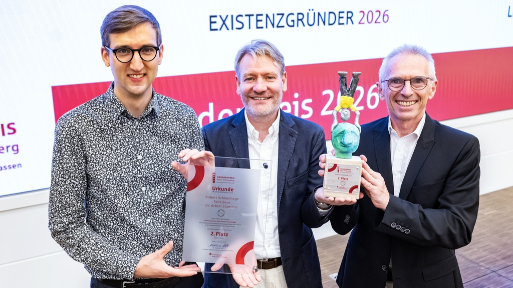 Preisverleihung des Gründerpreises Baden-Württemberg mit dem Team von Rement