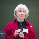 Porträt von Dr. Britta Bergfeld