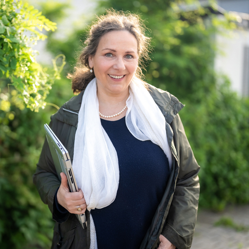 Porträt von Frau Elke Krüger