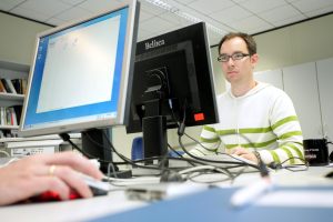 Jederzeit individuelle Informationen zum Studienfortschritt bietet das neue Campus-Management-System am KIT. (Foto: Andrea Fabry)