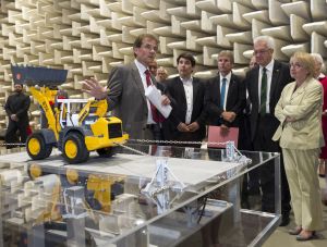 2015_073_Winfried_Kretschmann_und_Theresia_Bauer_am_KIT_72dpi