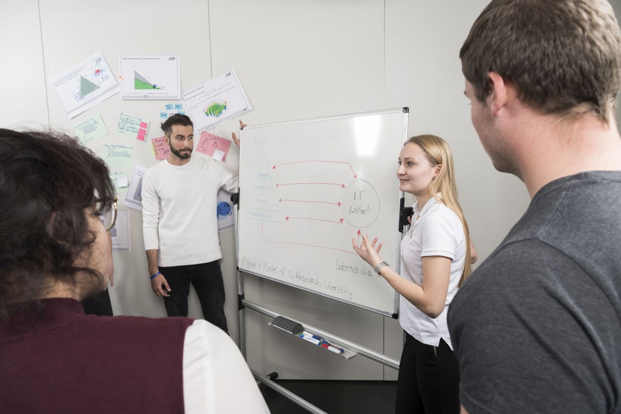 Markus Breig, KIT Das EU-Projekt KTUR will die Zusammenarbeit von Innovationsakteuren in Deutschland, Frankreich und der Schweiz stärken (Foto: Markus Breig, KIT)