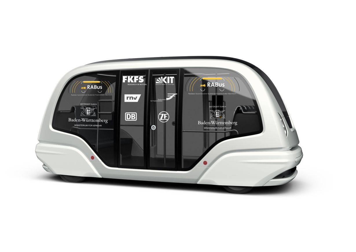 Abb.: ZF Die Shuttles bieten Raum für bis zu 22 Personen und können mit ihren kompakten Maßen in den städtischen Verkehrsfluss integriert werden. (Abb.: ZF)