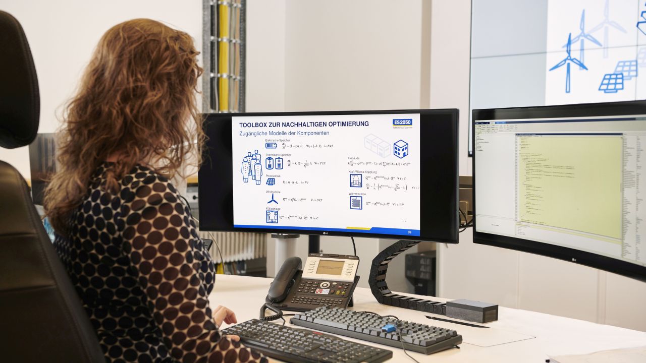 Amadeus Bramsiepe, KIT Eine gute Balance aus technischen Möglichkeiten, Unternehmenszielen und Interessen des Individuums ist Ziel des Projekts MeKIDI. (Foto: Amadeus Bramsiepe, KIT)