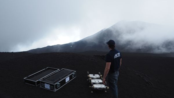 Forschende des KIT auf dem &Auml;tna