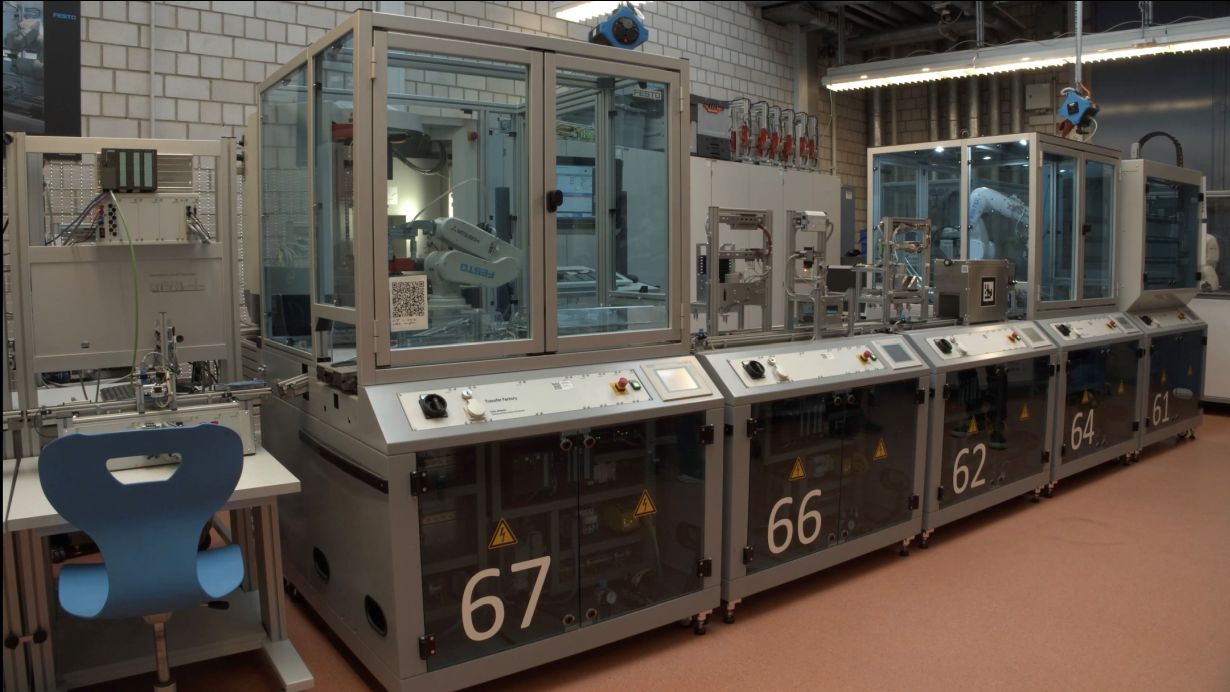 Gewerbliche Schule Göppingen Brachliegendes Potenzial: Eine Studie des KIT zeigt auf, wie die Lernfabriken an berufsbildenden Schulen besser genutzt werden können. (Foto: Carl-Benz-Schule Gaggenau)