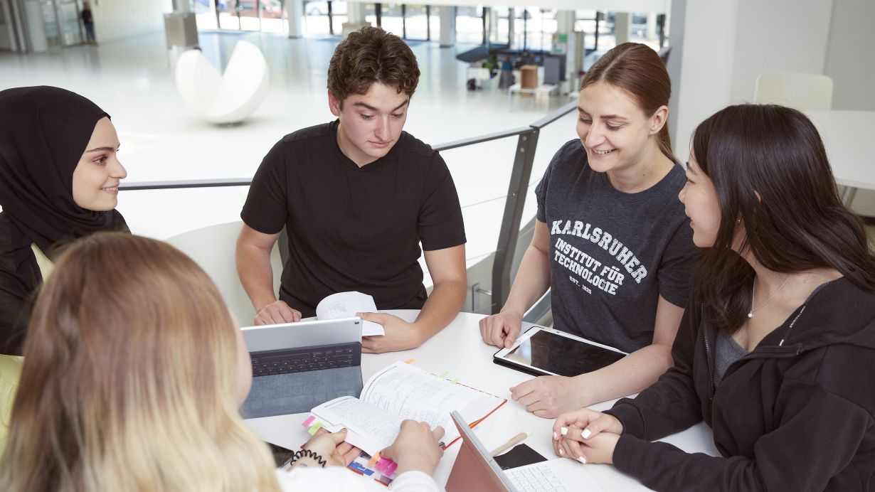 2025_032_Nachhaltiges Ingenieurstudium_Zukunftsfaehiges Denken und Handeln foerdern_72dpi