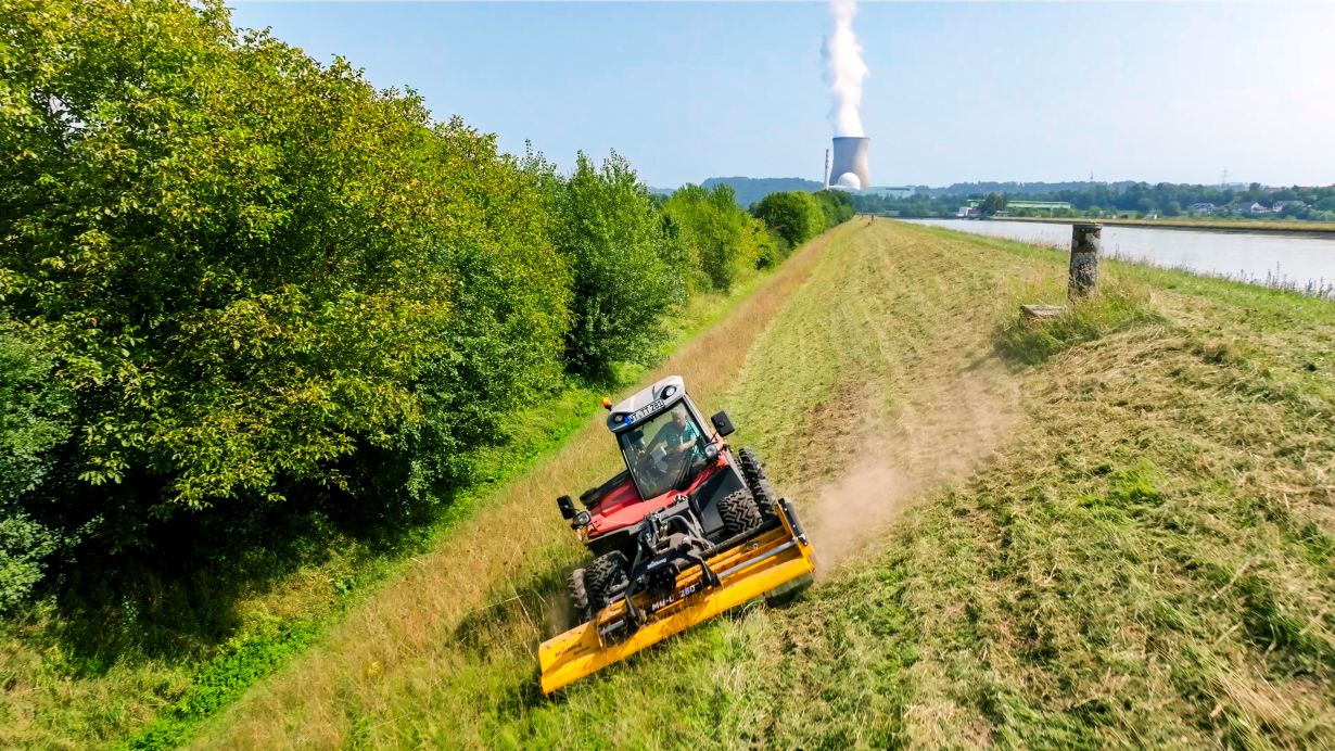 2025_077_Bild1_Neue Antriebstechnik fuer Offroad Fahrzeuge_Sicher durch schwieriges Gelaende_72dpi