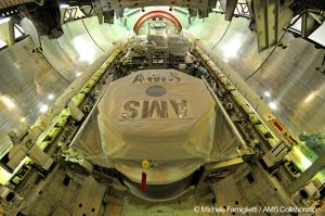 Ladebucht der Raumf&auml;hre Endeavour (Bild: NASA/AMS)